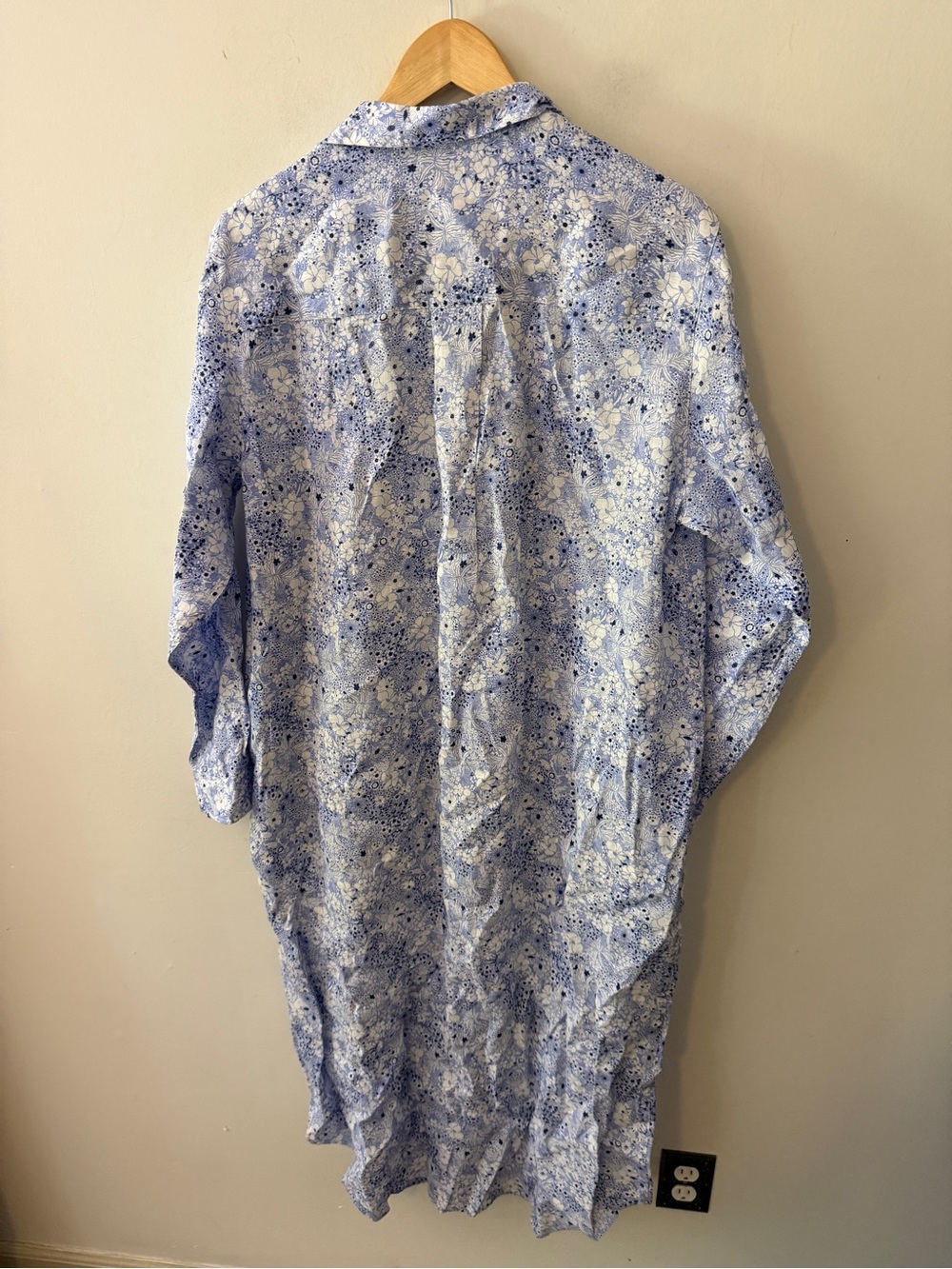 Frank & Eileen RORY Blue Floral, Italian Classic Linen Shirt Dress - Picture 4 of 8